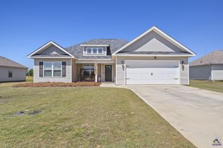 121 Rambo Way, Perry, GA 31069