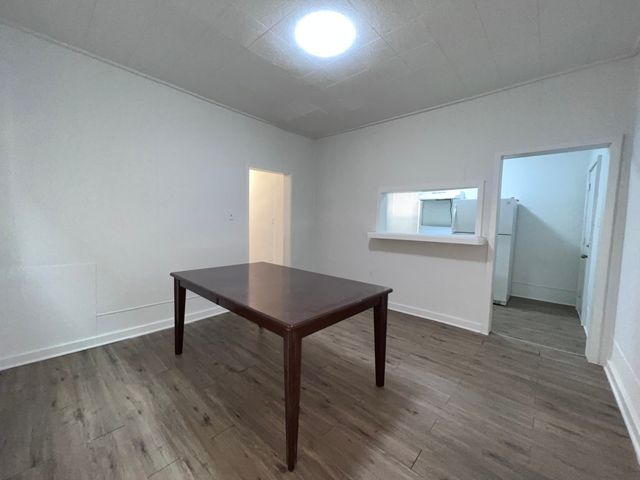 8919 S Muskegon Avenue 2F, Chicago, IL 60617