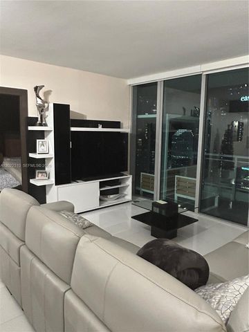 92 SW 3rd St 3703, Miami, FL 33130
