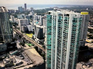 92 SW 3rd St 3703, Miami, FL 33130