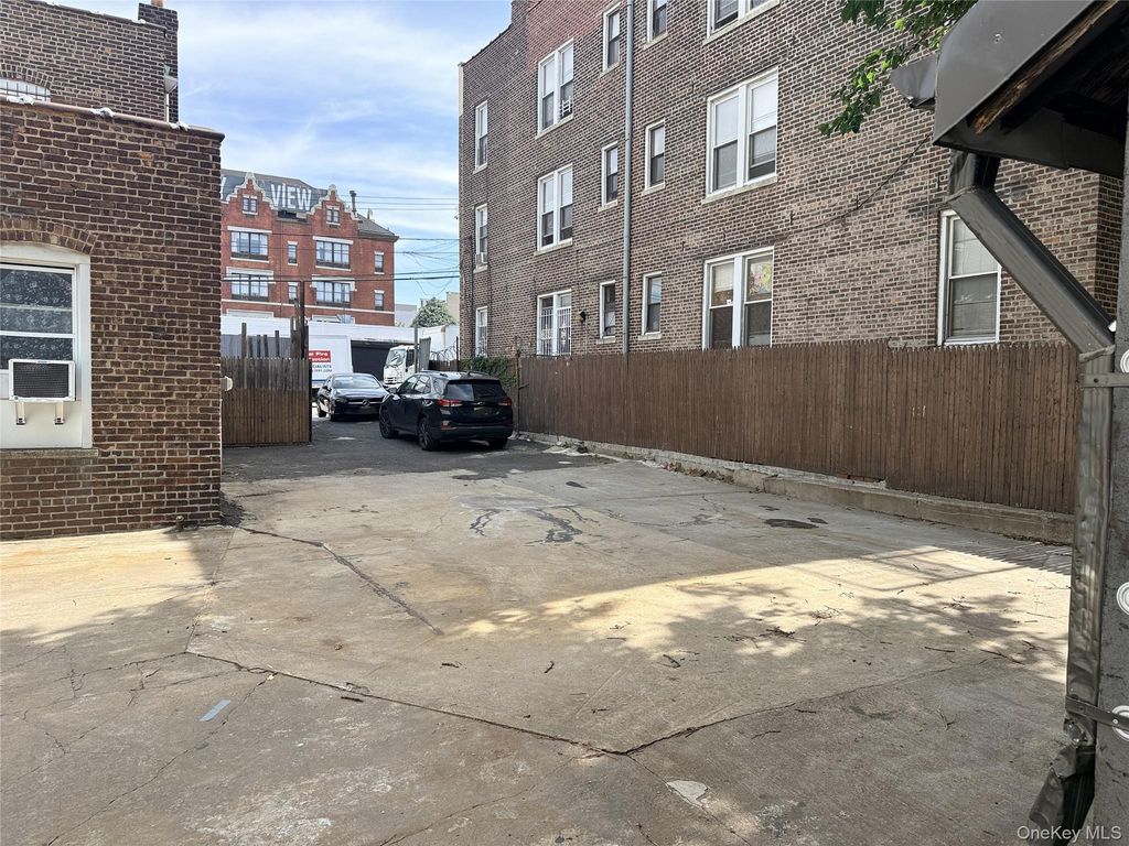 35-02 Bradley Avenue, Long Island City, NY 11101 — exterior