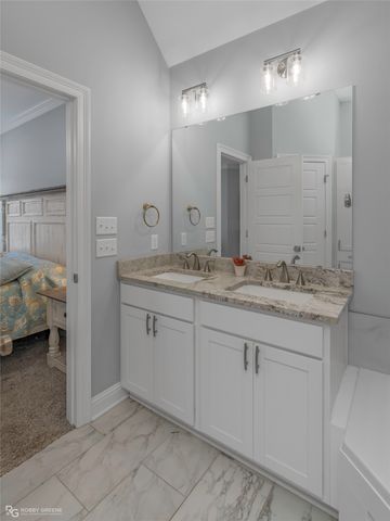 202 Woodcrest Drive, Stonewall, LA 71078