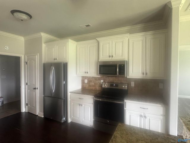 185 Jimmy Fisk Road, Hazel Green, AL 35750