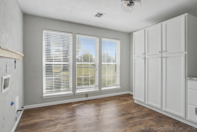 12228 Marian Avenue, Collinsville, OK 74021