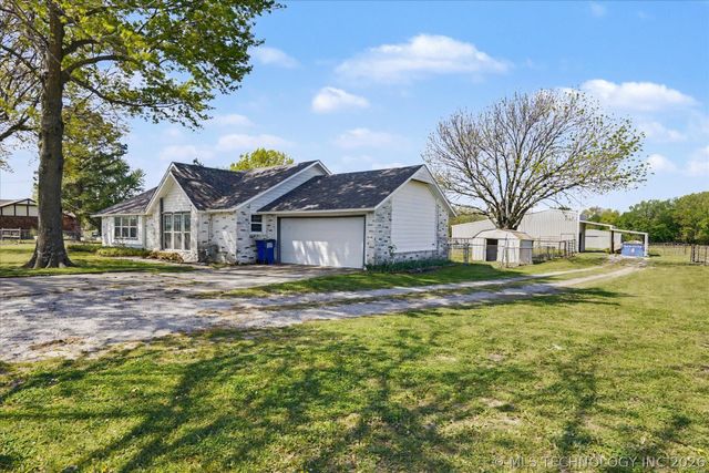 12228 Marian Avenue, Collinsville, OK 74021