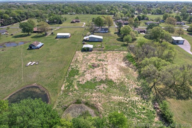 12228 Marian Avenue, Collinsville, OK 74021