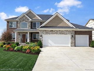 53170 Woodland Meadows, Chesterfield, MI 48047