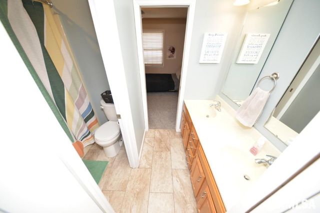 824 McCauley Lane, Mt Vernon, IL 62864