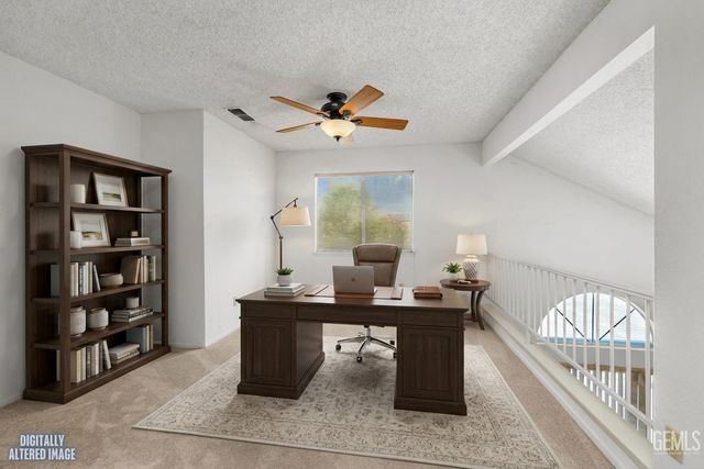 7900 Fallen Pine Way, Bakersfield, CA 93313