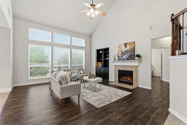 922 Desert Blf, San Antonio, TX 78258