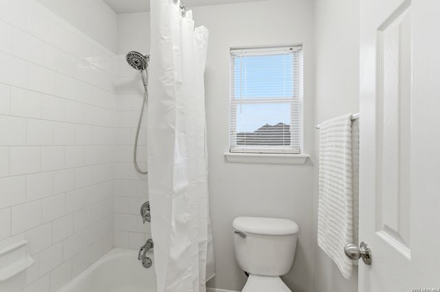 922 Desert Blf, San Antonio, TX 78258