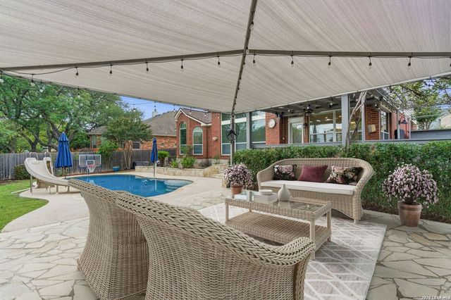 922 Desert Blf, San Antonio, TX 78258