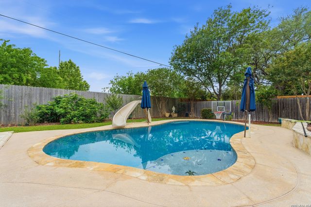 922 Desert Blf, San Antonio, TX 78258