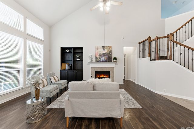 922 Desert Blf, San Antonio, TX 78258