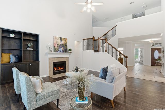 922 Desert Blf, San Antonio, TX 78258