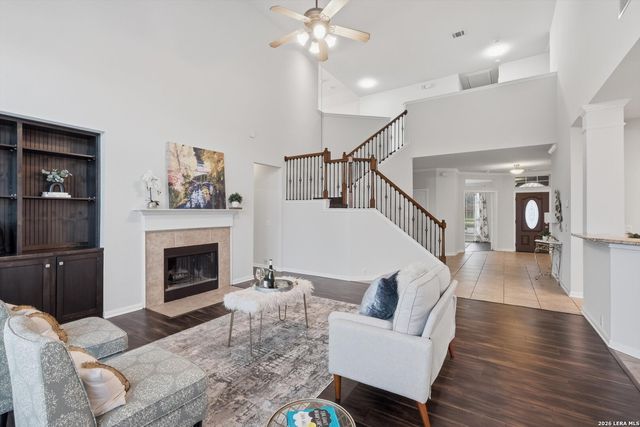 922 Desert Blf, San Antonio, TX 78258