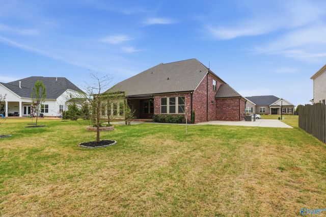 8138 Tupelo Gum Trace SW, Huntsville, AL 35802