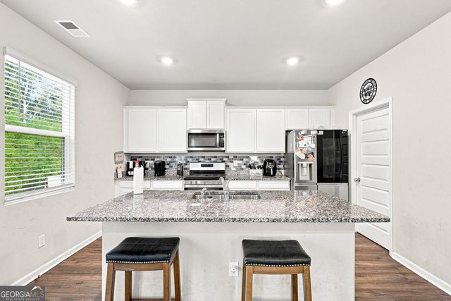154 Silver Birch Pass, Newnan, GA 30265