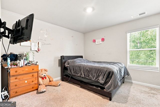 154 Silver Birch Pass, Newnan, GA 30265