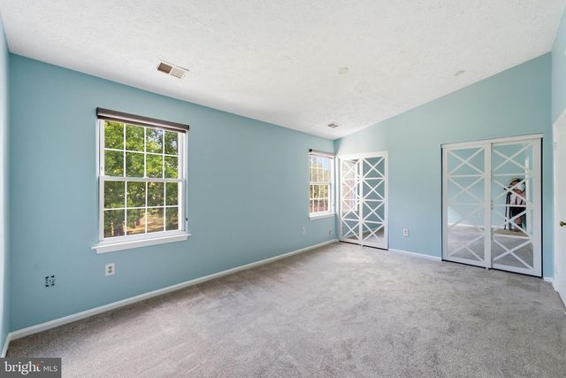 10703 CAMPUS WAY S, Upper Marlboro, MD 20774