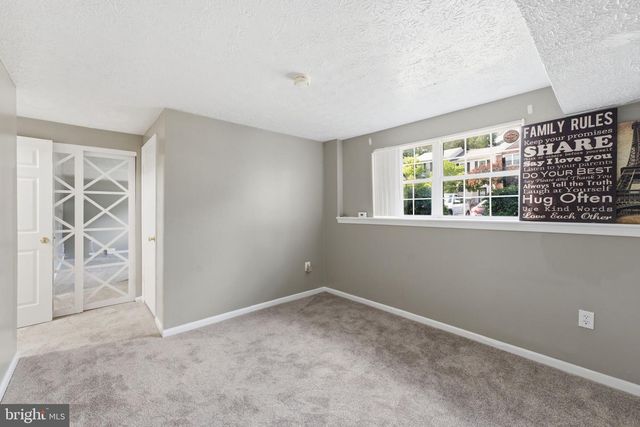 10703 CAMPUS WAY S, Upper Marlboro, MD 20774