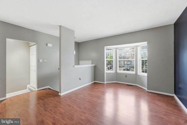 10703 CAMPUS WAY S, Upper Marlboro, MD 20774