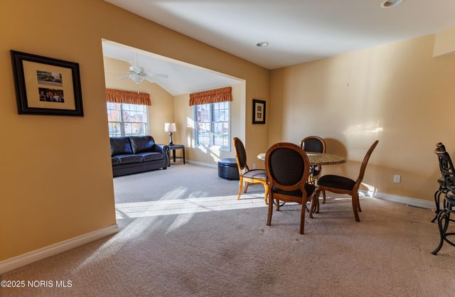 10979 S Lakes Drive, Perrysburg, OH 43551