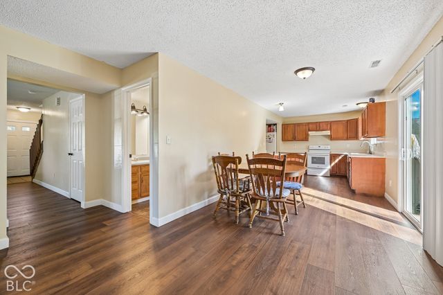 6041 Denise Drive, Indianapolis, IN 46221