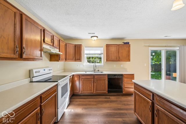 6041 Denise Drive, Indianapolis, IN 46221