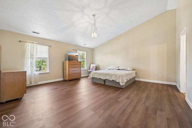6041 Denise Drive, Indianapolis, IN 46221