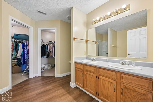 6041 Denise Drive, Indianapolis, IN 46221