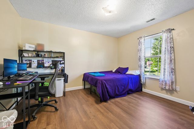 6041 Denise Drive, Indianapolis, IN 46221