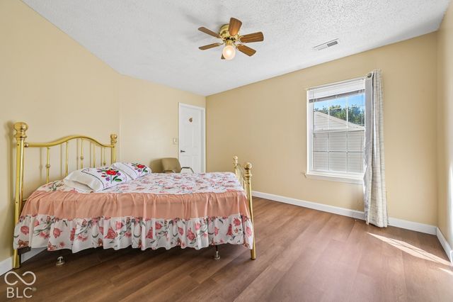 6041 Denise Drive, Indianapolis, IN 46221