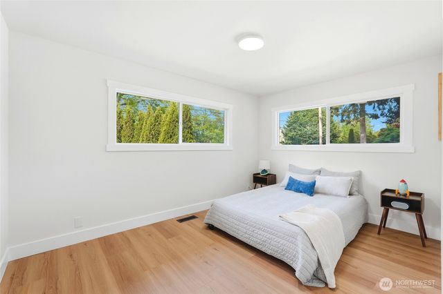 1229 S 312th Street, Federal Way, WA 98003