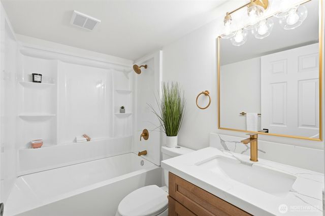 1229 S 312th Street, Federal Way, WA 98003