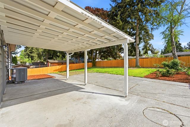1229 S 312th Street, Federal Way, WA 98003