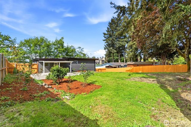 1229 S 312th Street, Federal Way, WA 98003