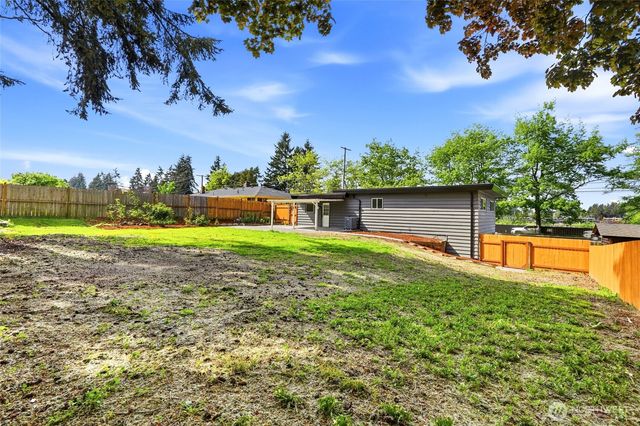 1229 S 312th Street, Federal Way, WA 98003