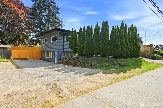 1229 S 312th Street, Federal Way, WA 98003