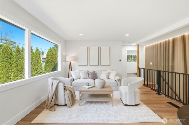1229 S 312th Street, Federal Way, WA 98003