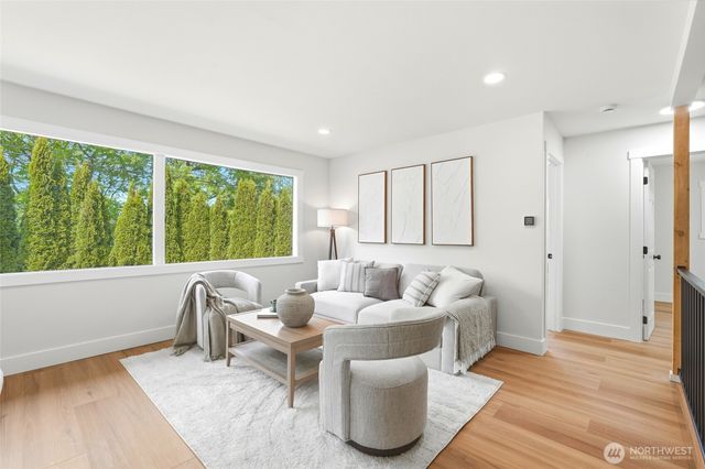 1229 S 312th Street, Federal Way, WA 98003