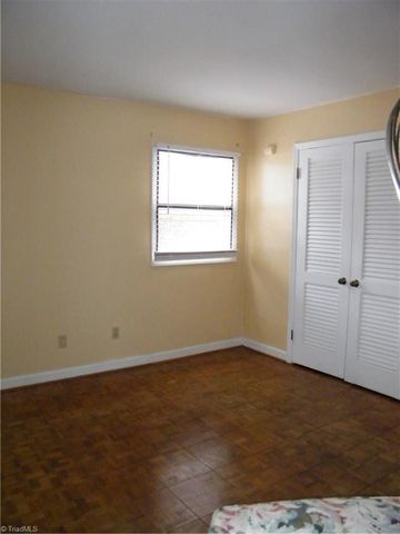 3501 Bates Drive, Winston-salem, NC 27105