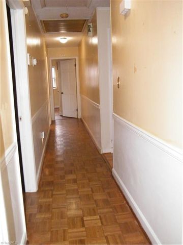 3501 Bates Drive, Winston-salem, NC 27105