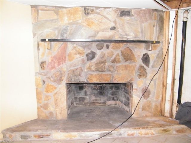 3501 Bates Drive, Winston-salem, NC 27105