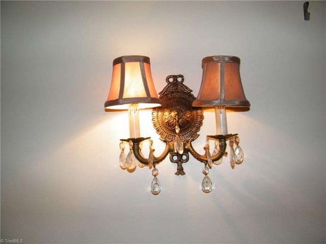 3501 Bates Drive, Winston-salem, NC 27105