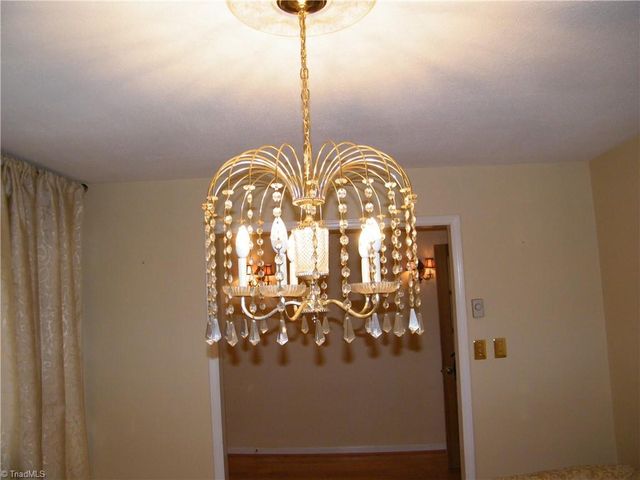 3501 Bates Drive, Winston-salem, NC 27105