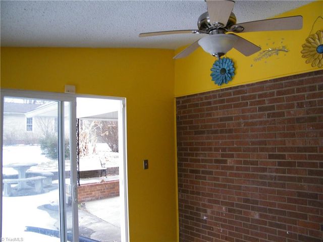 3501 Bates Drive, Winston-salem, NC 27105