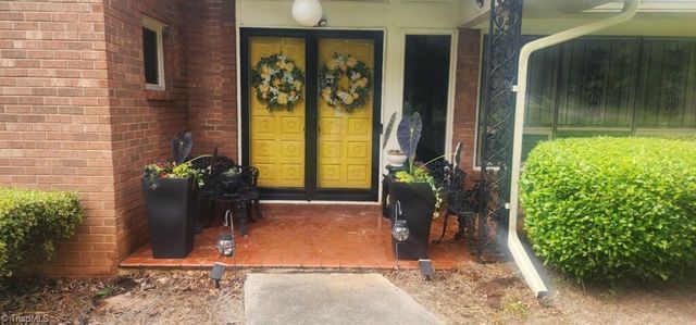 3501 Bates Drive, Winston-salem, NC 27105