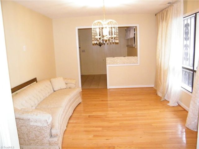 3501 Bates Drive, Winston-salem, NC 27105