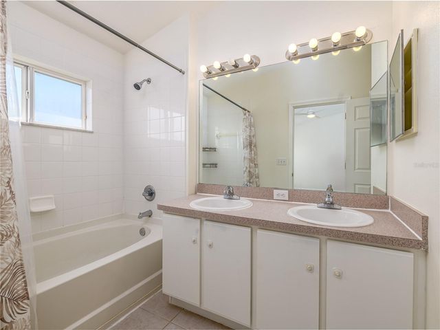 9619 CARLSDALE DRIVE, Riverview, FL 33578